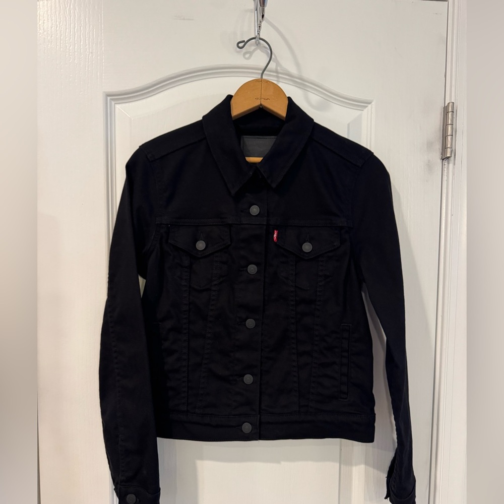 Levi's Women's Original Black Trucker Denim Jacket